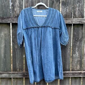 Lalavon Chambray Denim V-Neck Mini Dress Medium